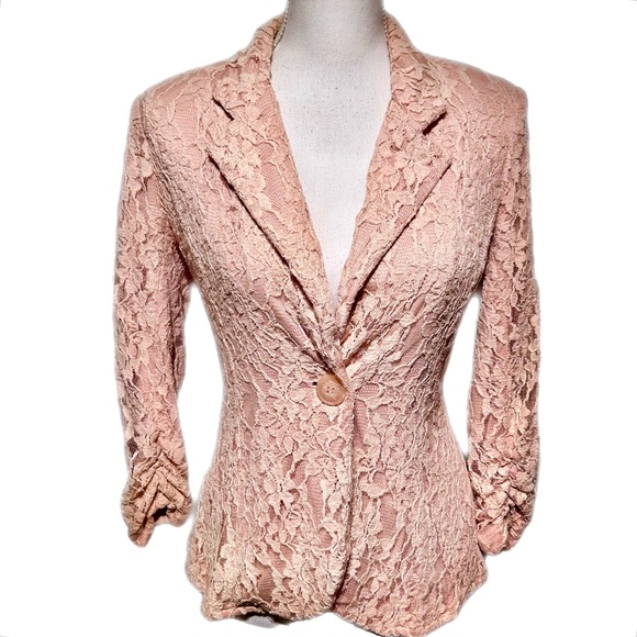 Jackets & Blazers - Pink Lace One button blazer lined shirted sleeves gathered waist Size small